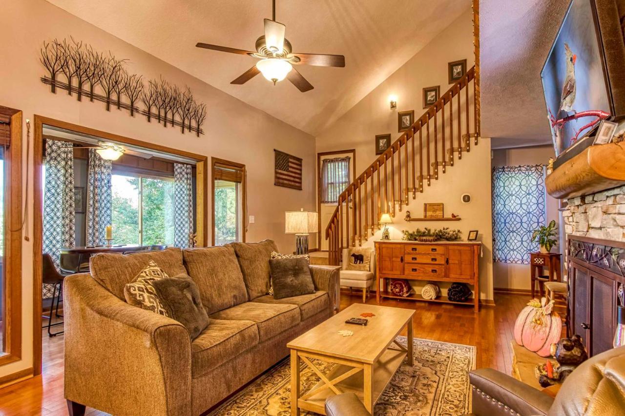 Cozy Cabin With Mountain Views Near Skylift Park! Villa Gatlinburg Exterior photo