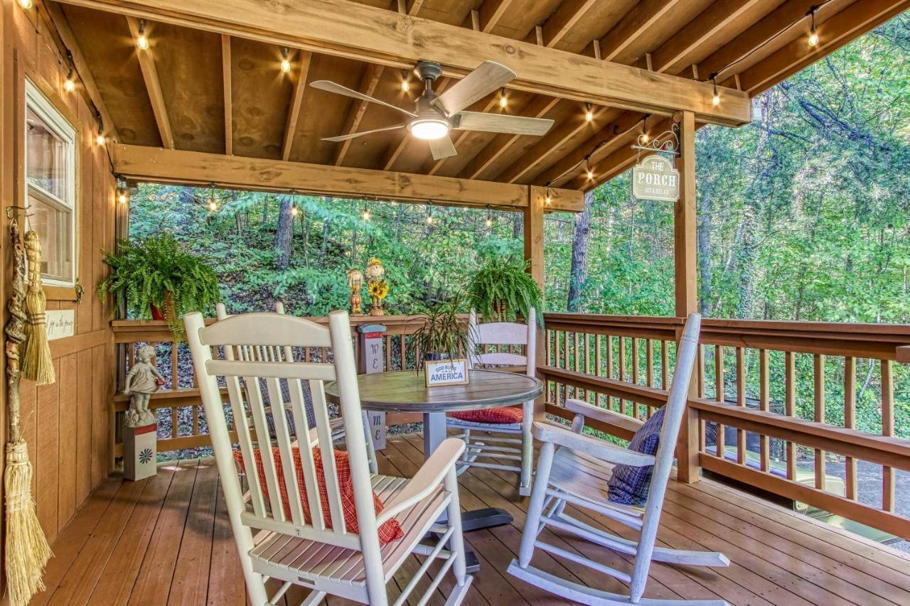 Cozy Cabin With Mountain Views Near Skylift Park! Villa Gatlinburg Exterior photo