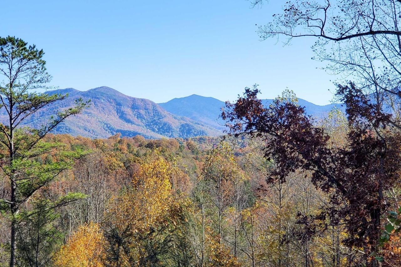 Cozy Cabin With Mountain Views Near Skylift Park! Villa Gatlinburg Exterior photo